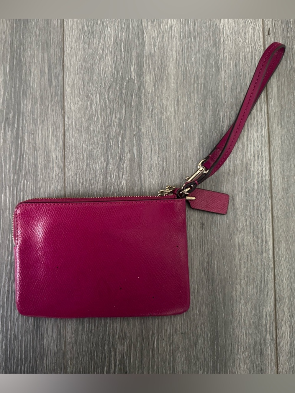 Coach Elegant Hot Pink Leather Wristlet - Picture 3 of 3